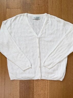 Vintage Cotton V-Neck Cardigan by Chelsea Gardens in White